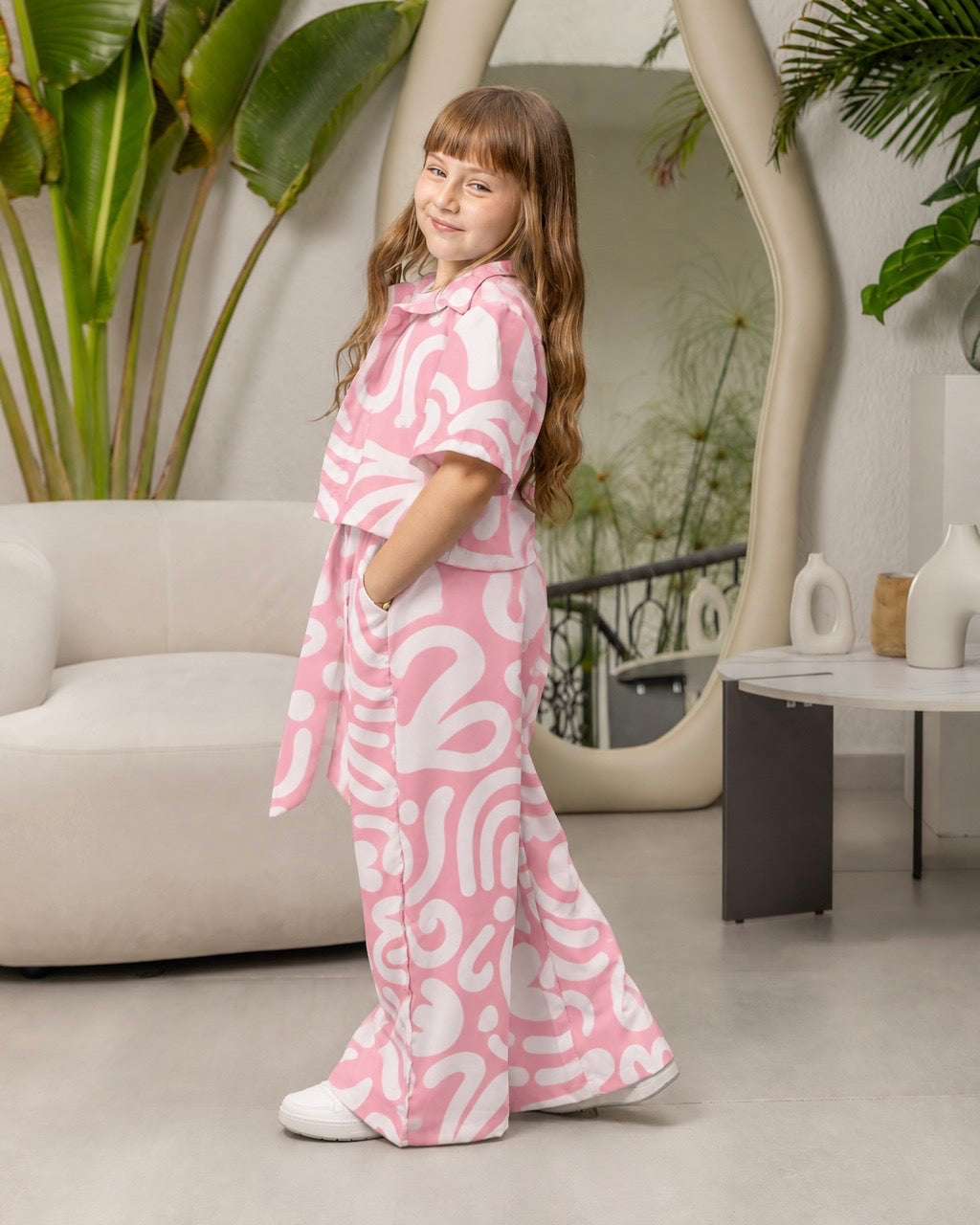 Set Carlotta